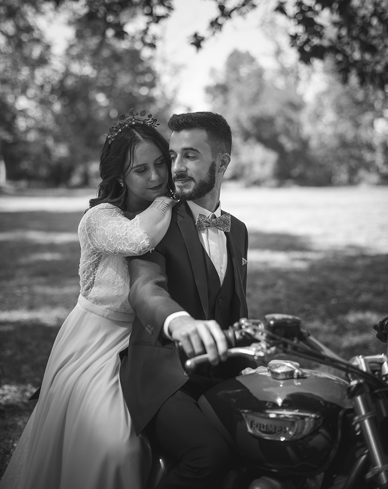 Mariage vintage à moto