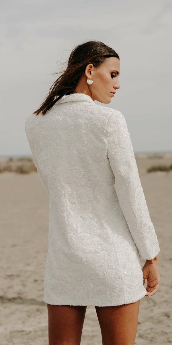 Robe taille en tulle brodé fleurs et sequins Manon Gontero