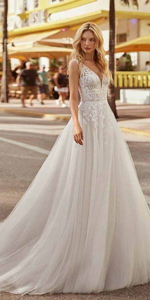 Robe de mariée dentelle et tulle de seconde main Luna Novias