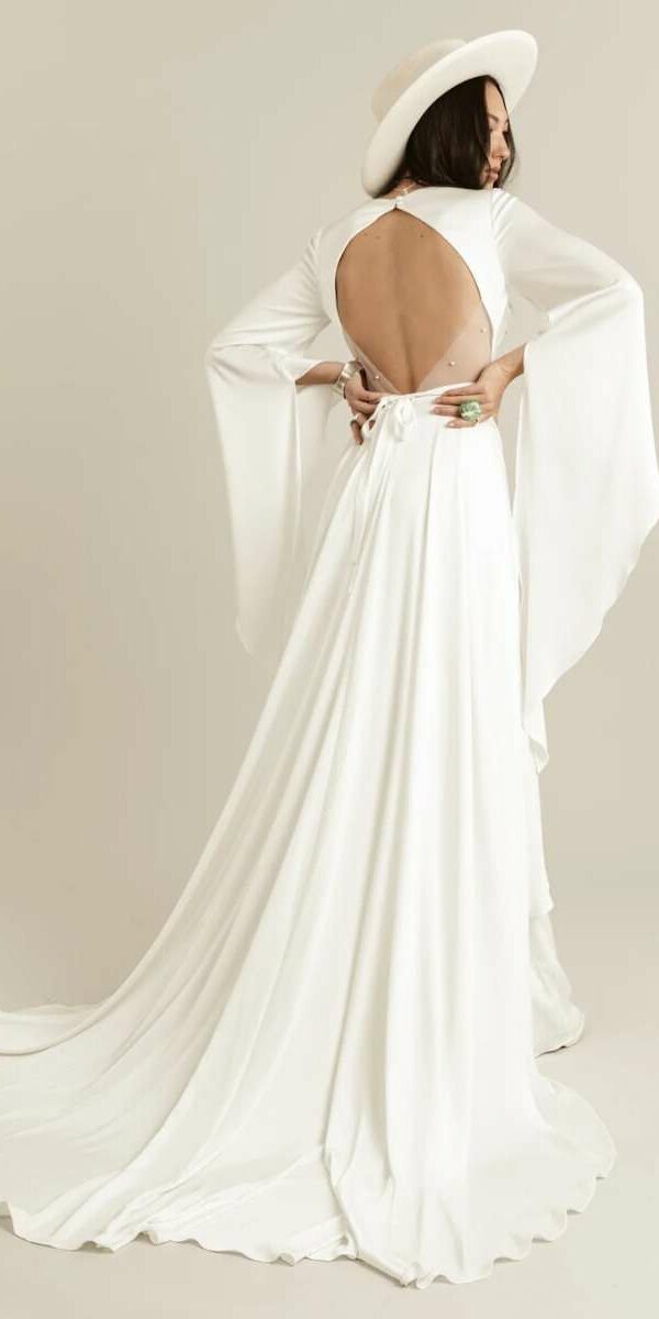 Sur-robe dos nu tulle perlé et pantalon fluide Rue de Seine