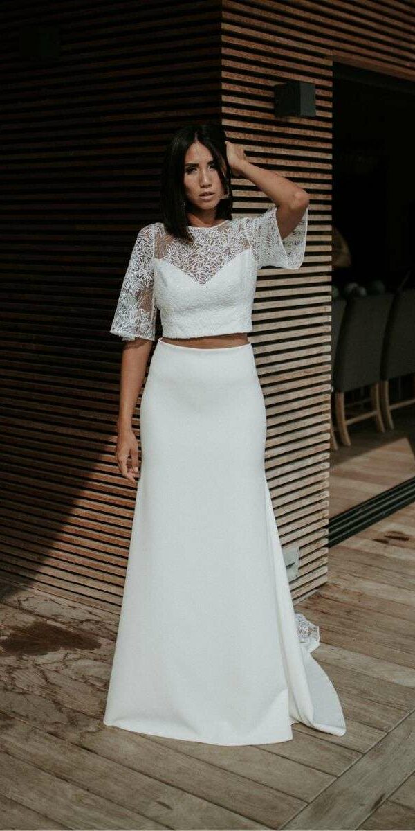 Top en tulle sequins et jupe sirène avec traîne dentelle Manon Gontero