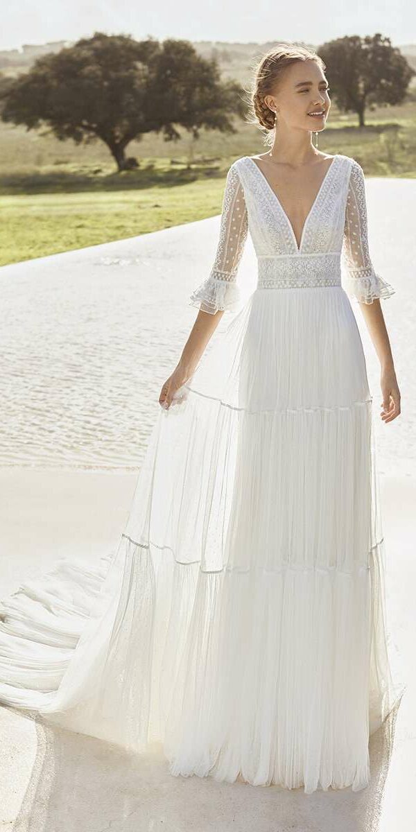 Robe de mariée tulle fluide à manches trois quart et dos nu Rosa Clara